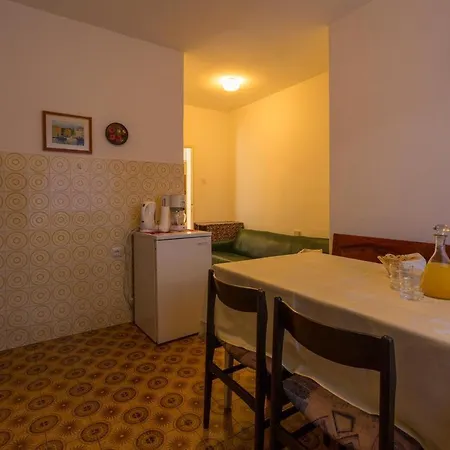 Kim Apartment *
